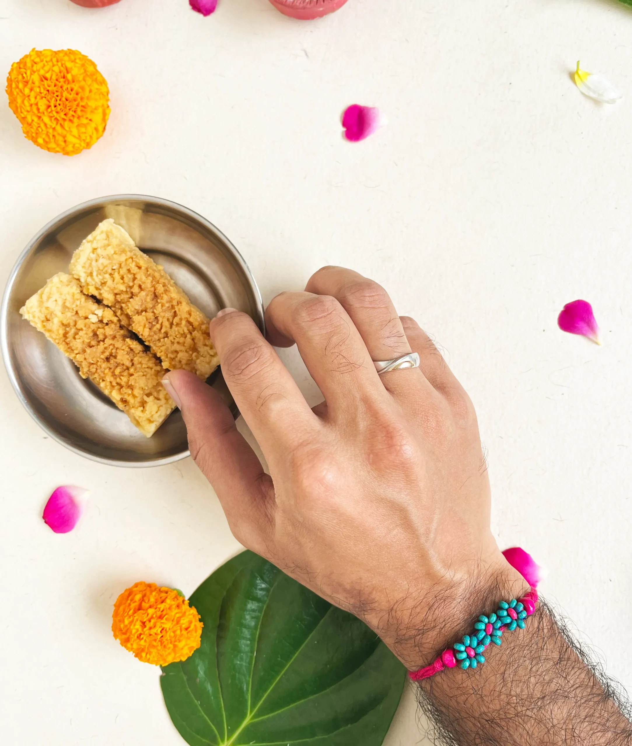 Phool Leher Rakhi (Set of 3) - Image 3