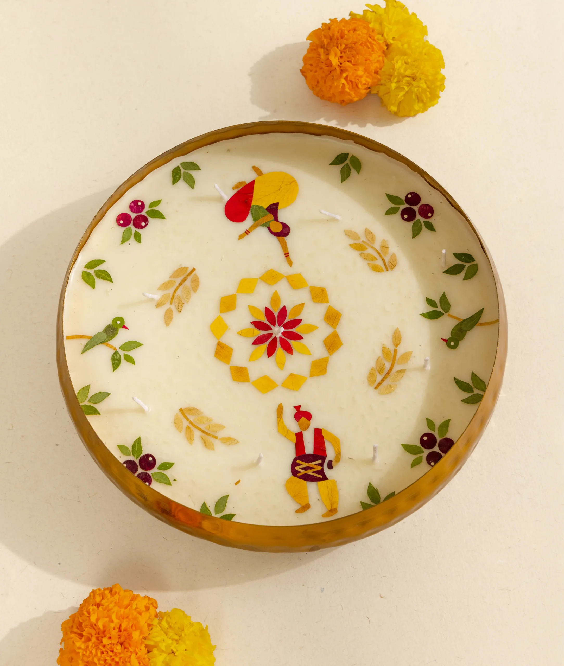 Summer Dance Mehfil Candle - Image 2